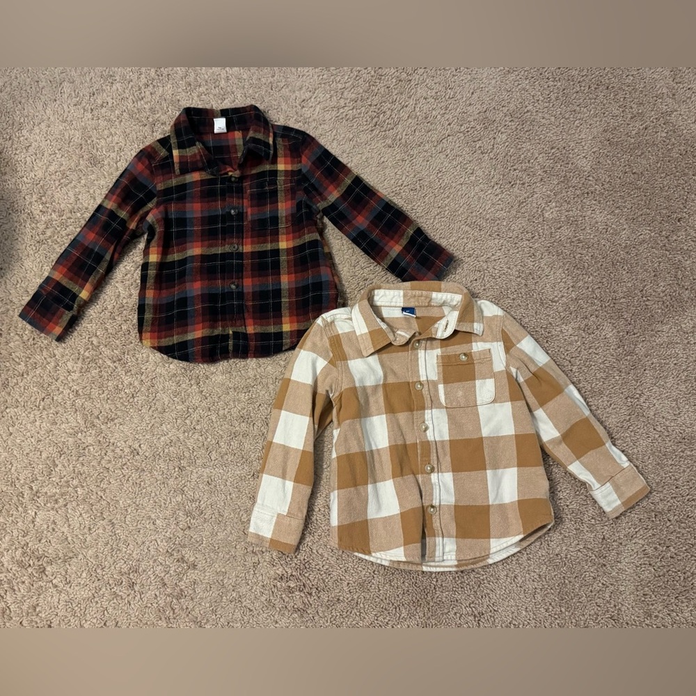 Set of 2 Old Navy Flannel long sleeve button up shirts Fall Thanksgiving Boys 3T